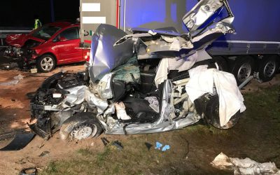 168 – 29.11.2017 – Verkehrsunfall Person klemmt – Autobahn A6