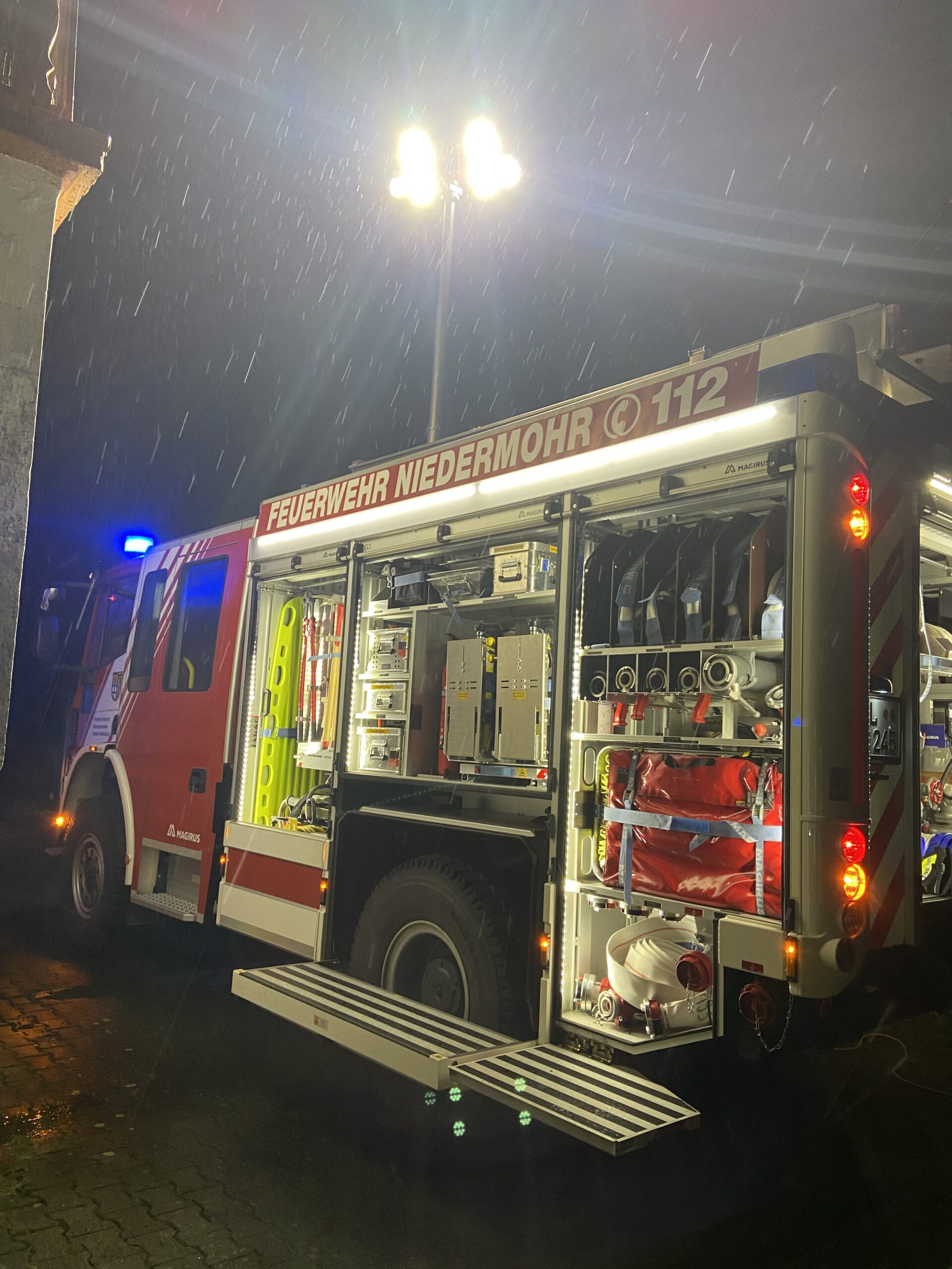 N04 – 03.05.2024 – Rauchentwicklung aus Gebäude -Schrollbach –